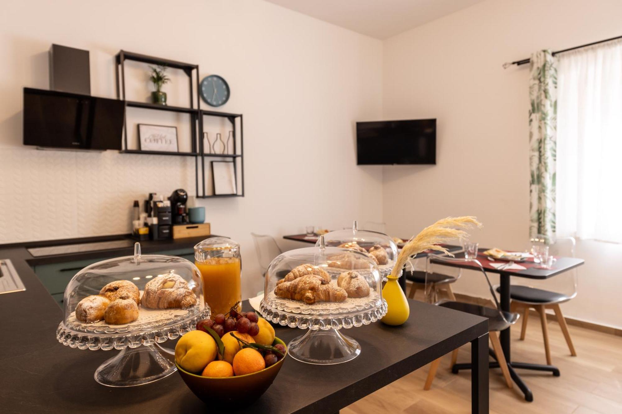 Armony Luxury Suites Катания Экстерьер фото