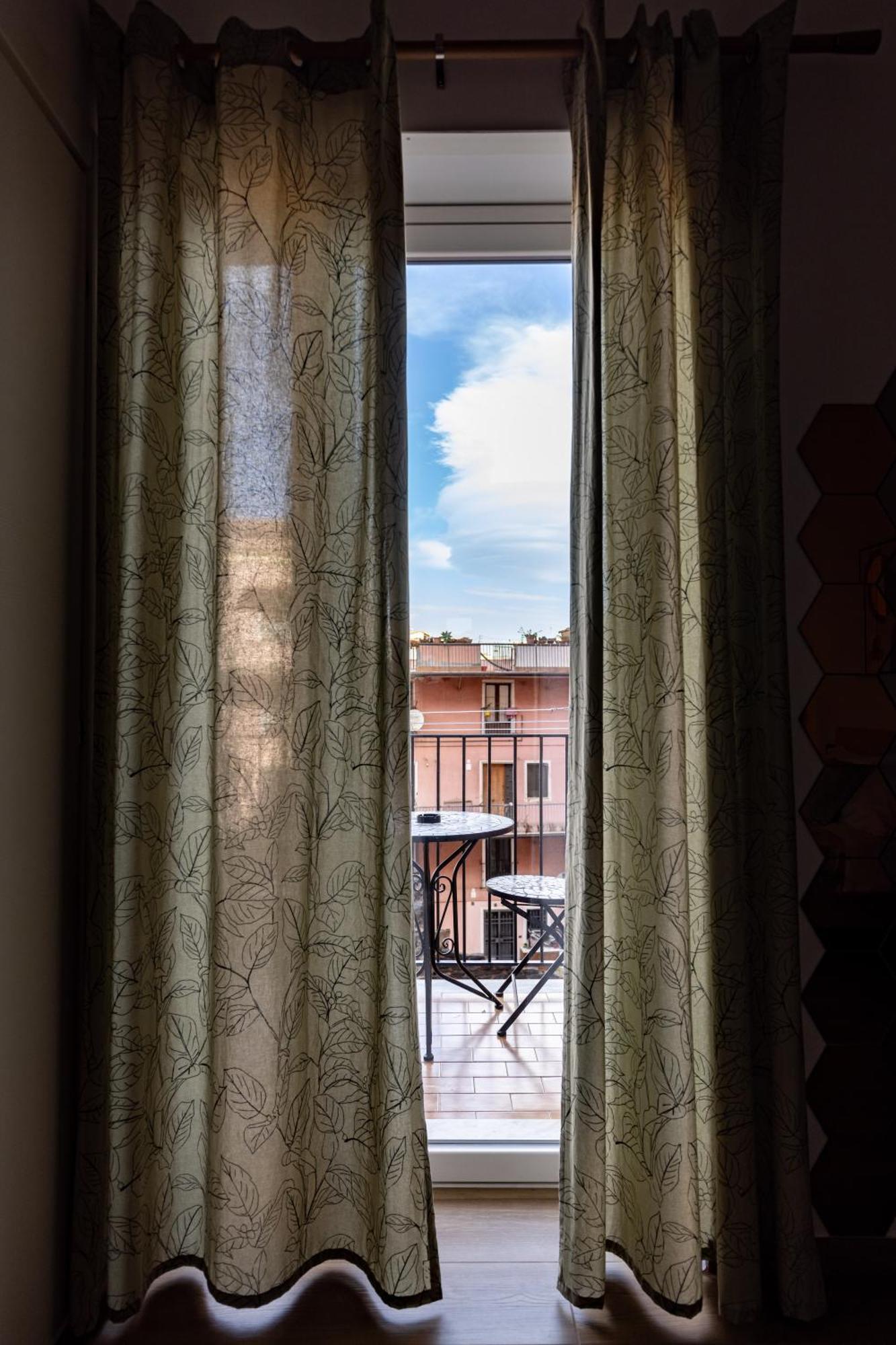 Armony Luxury Suites Катания Экстерьер фото
